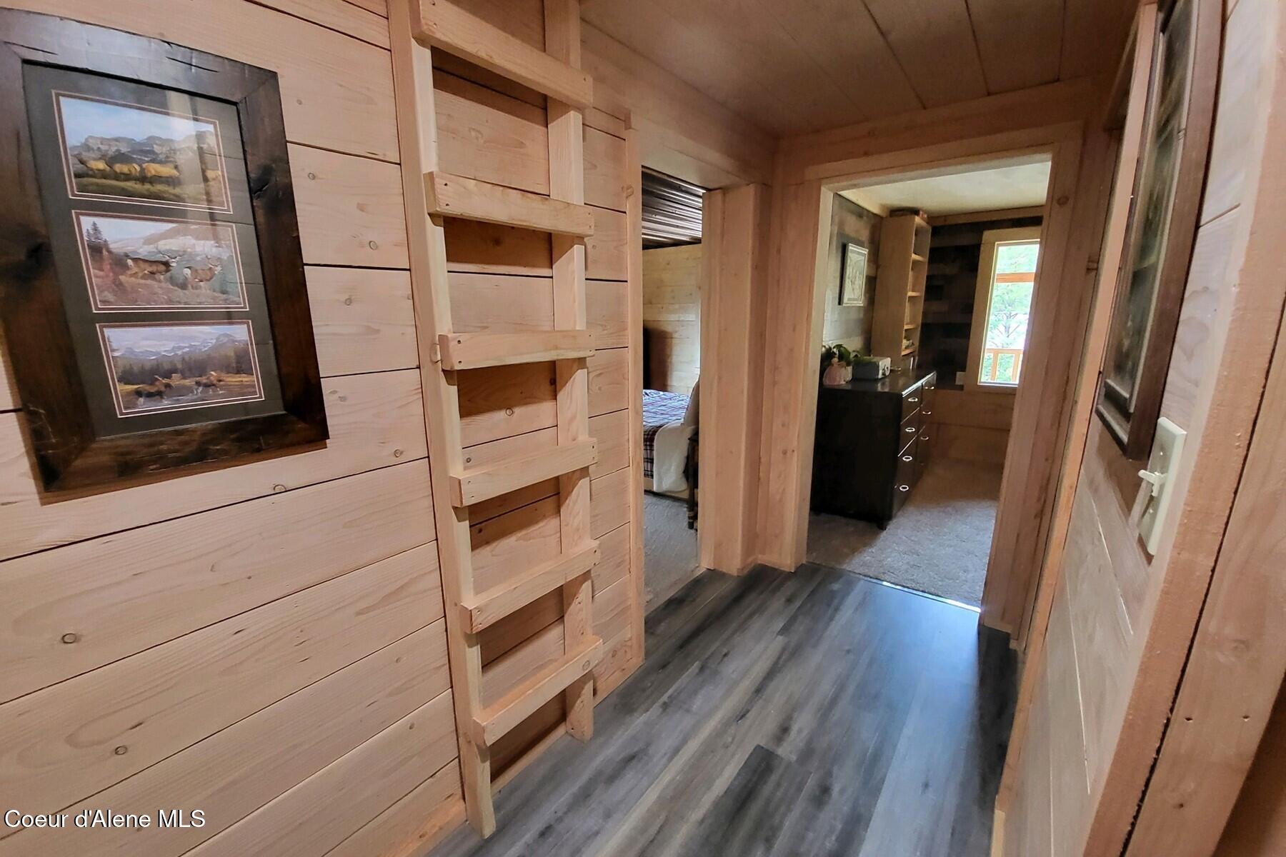 69 Boreal Way Naples, ID 83847 - Photo 56 of 85 The Cabin