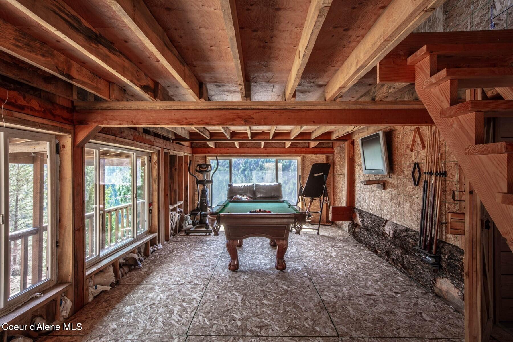 69 Boreal Way Naples, ID 83847 - Photo 60 of 85 Upstairs Space