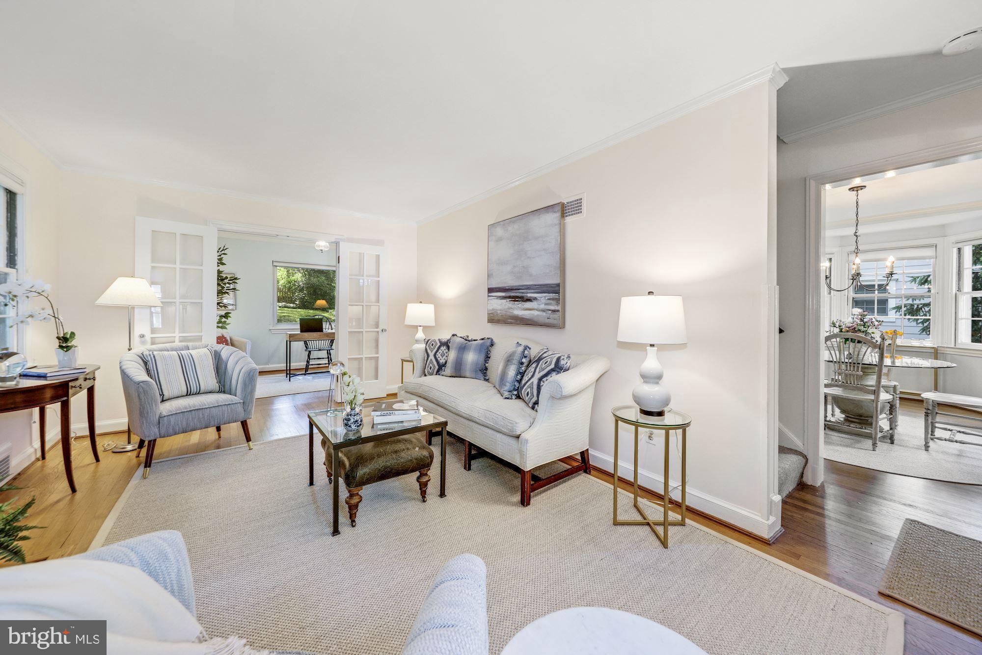 5912 Harwick Road Bethesda, MD 20816 - Photo 3 of 22 Gallery Image 3