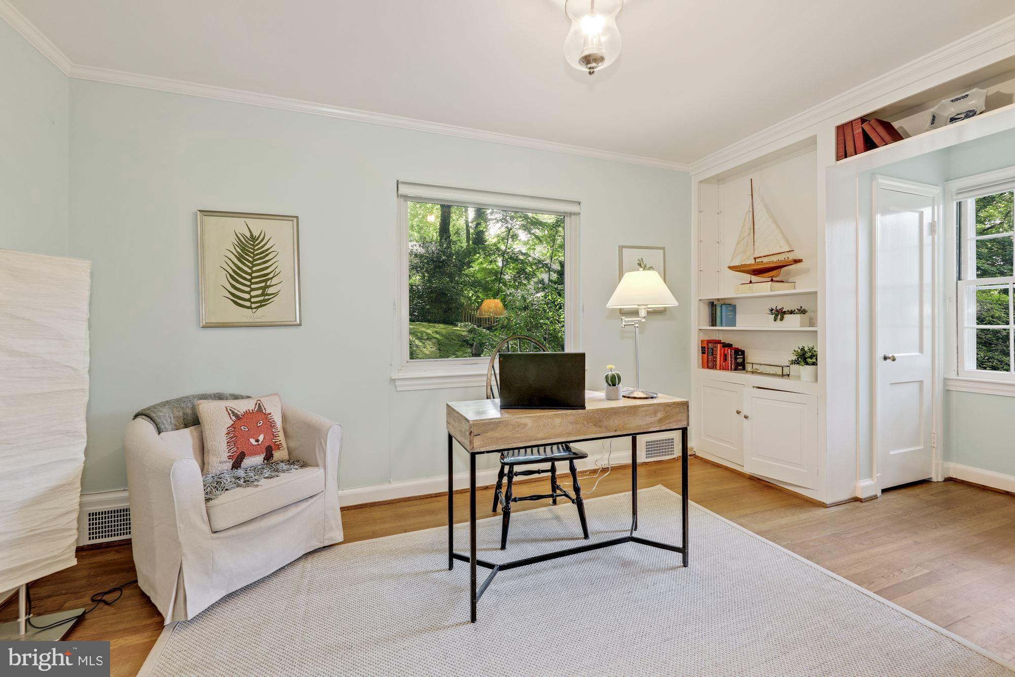 5912 Harwick Road Bethesda, MD 20816 - Photo 8 of 22 Gallery Image 8