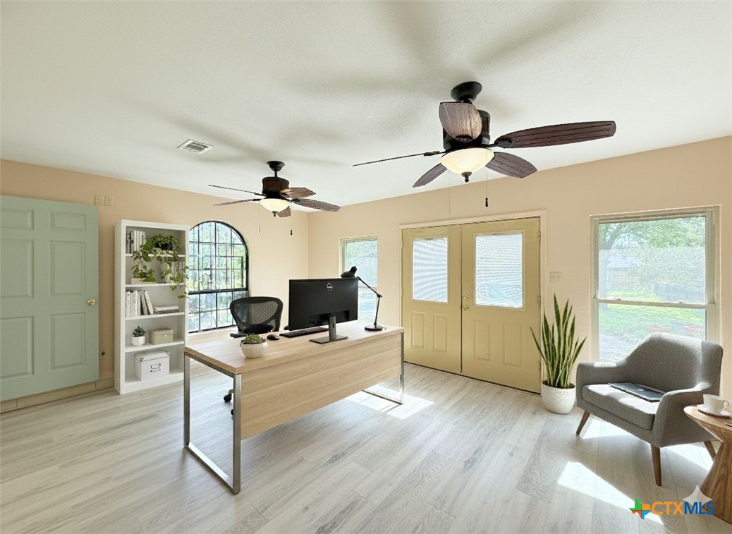 659 County Road 4744 Kempner, TX 76539 - Photo 31 of 48 Virtually staged Multi-purpose room as an office