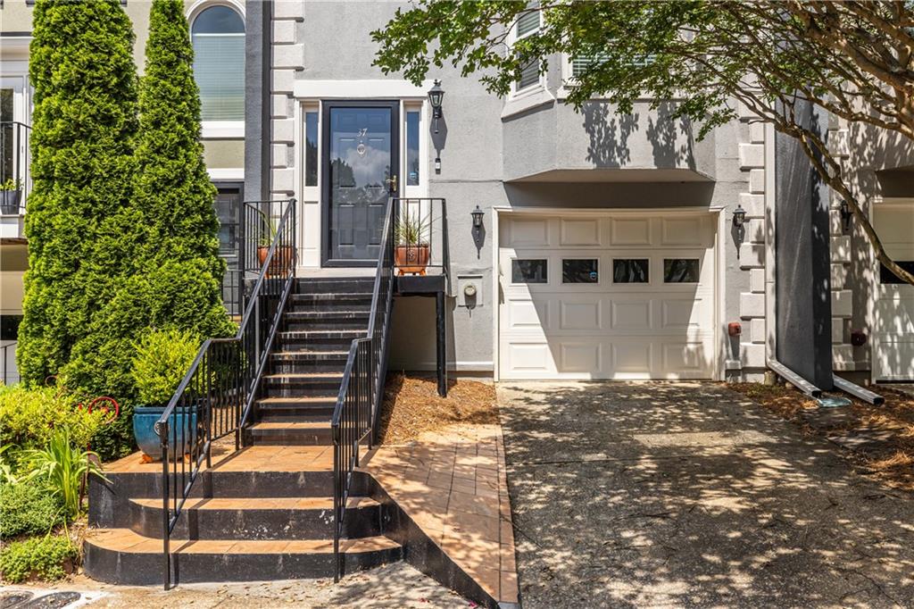 37 Sycamore Station Decatur, GA 30030 - Photo 2 of 47