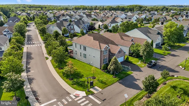 $1,150,000 | 195 Roosevelt Drive, Yardley, PA 19067