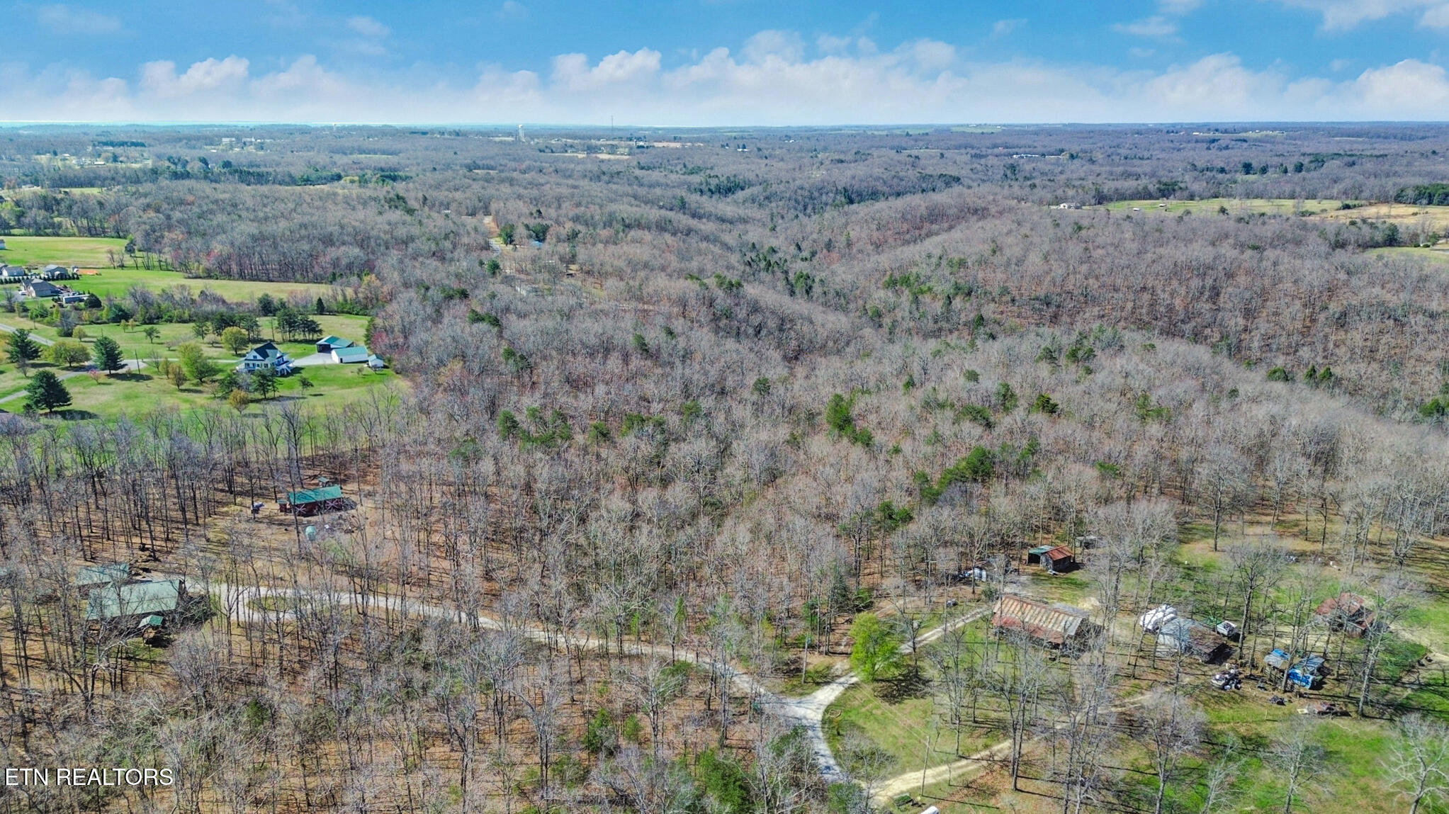 Thompson Road Crossville, TN 38571 - Photo 5 of 14 dji_0075-dji_0077