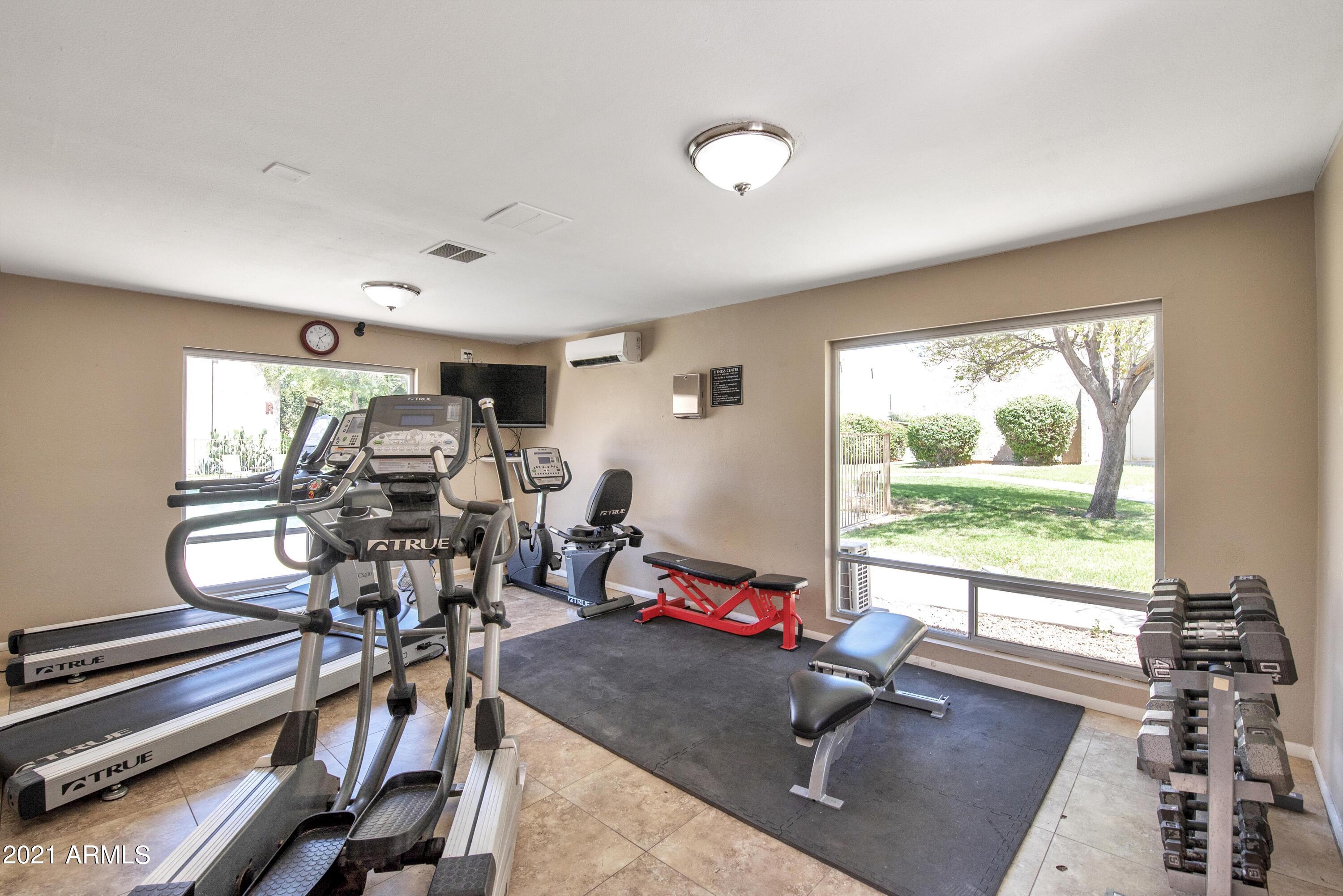 5525 East Thomas Road, Unit O2 Phoenix, AZ 85018 - Photo 18 of 31 _DSC9926