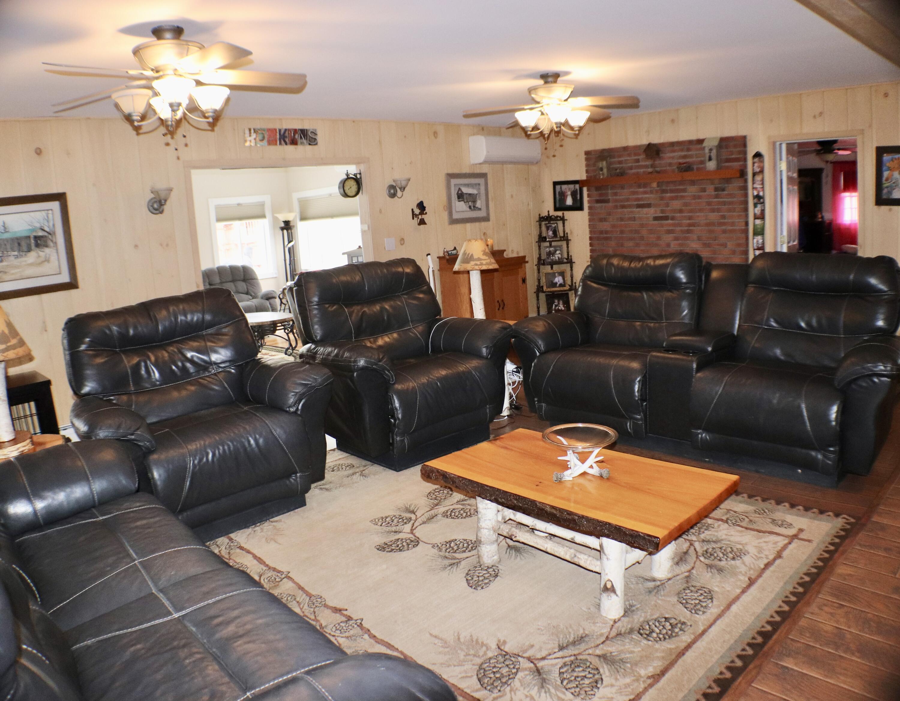 808 Clintonville Road Peru, NY 12972 - Photo 2 of 34