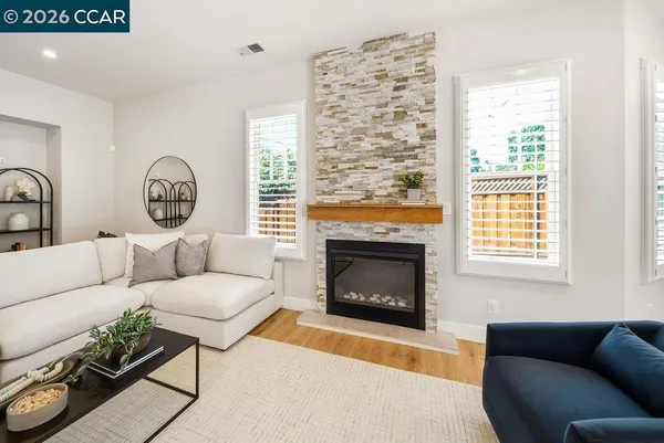 $1,988,000 | 20 Hanson Lane, Walnut Creek, CA 94596