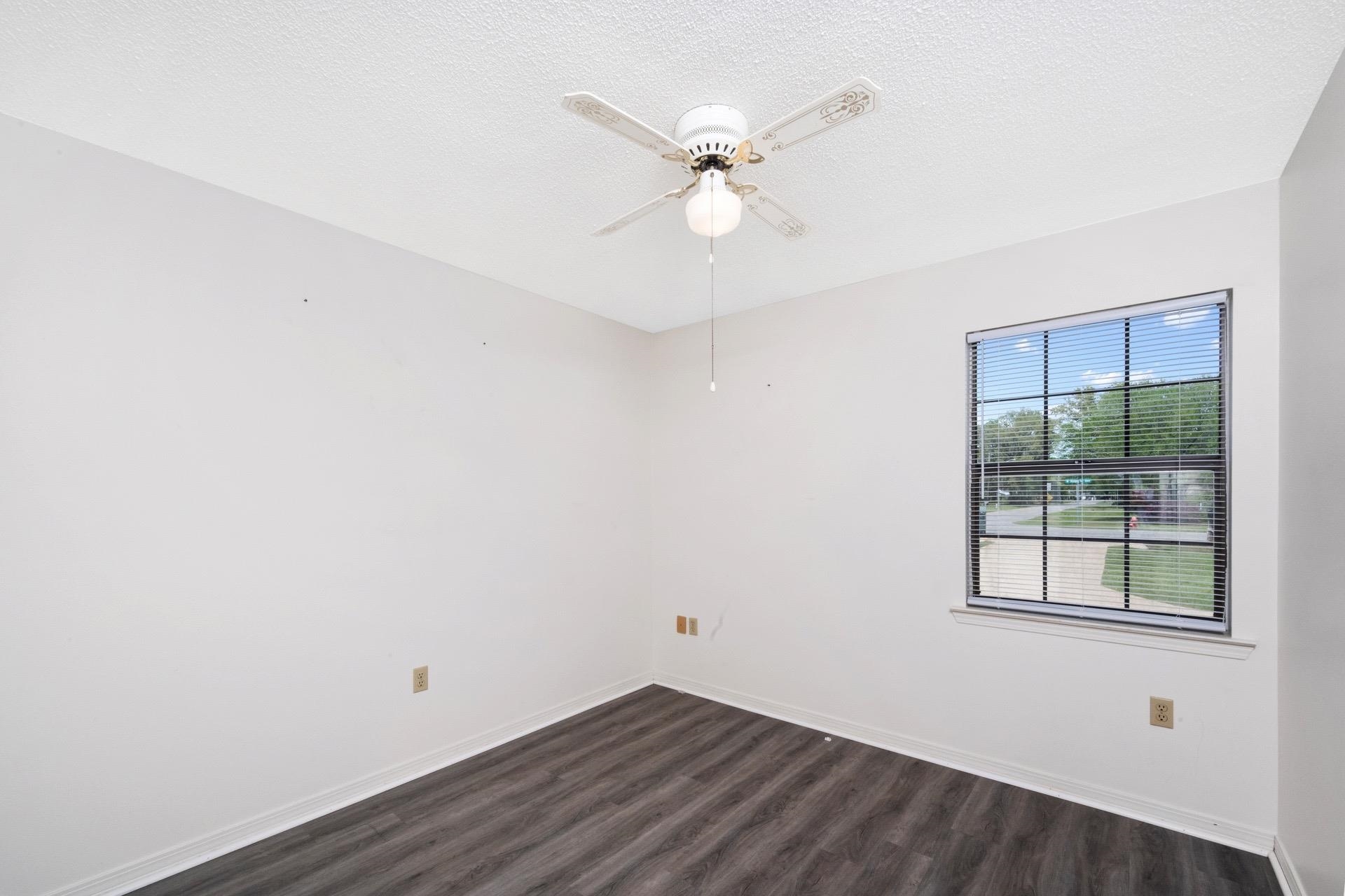 711 West Magnolia Avenue Foley, AL 36535 - Photo 17 of 24