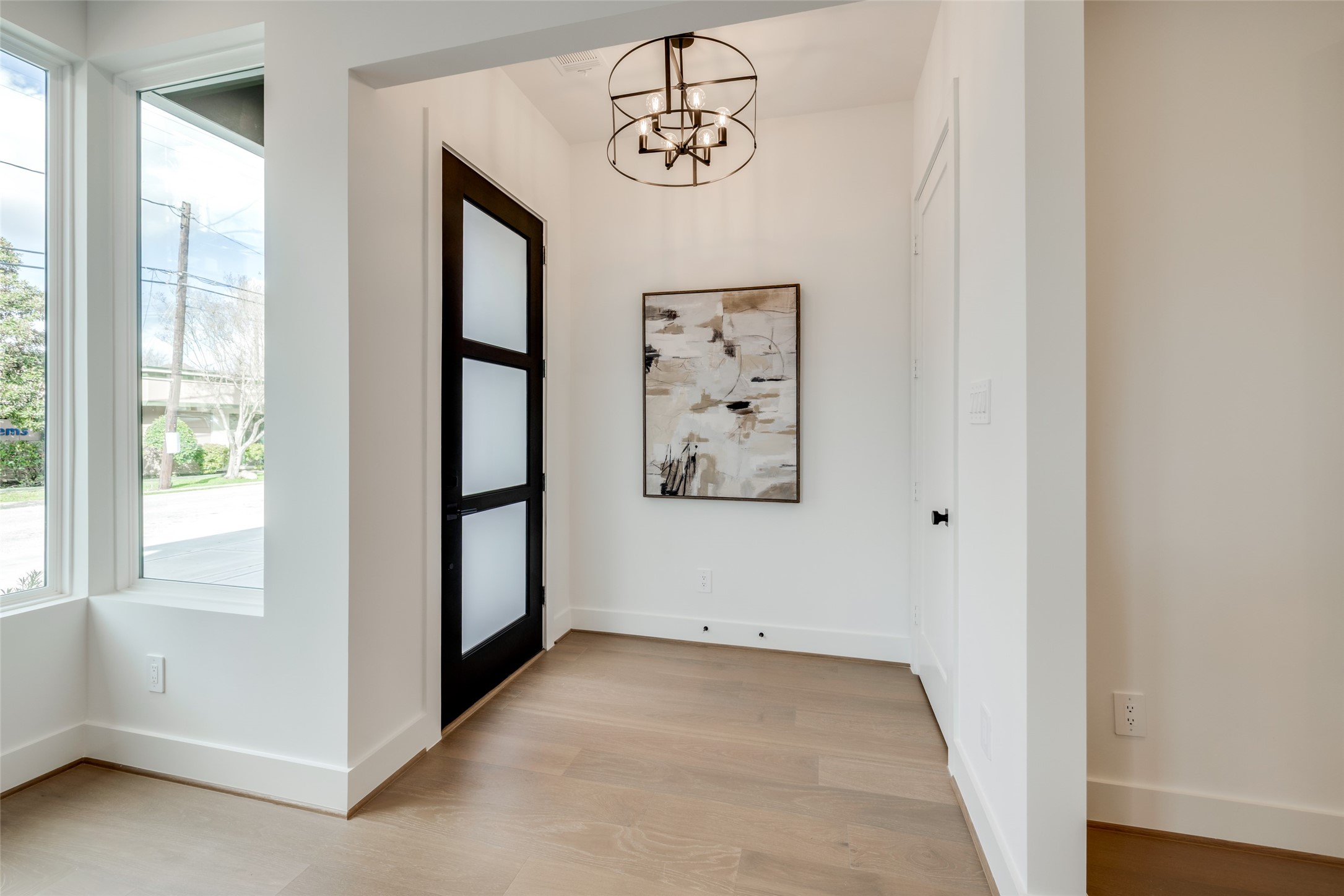 5709 Feagan Street Houston, TX 77007 - Photo 4 of 49