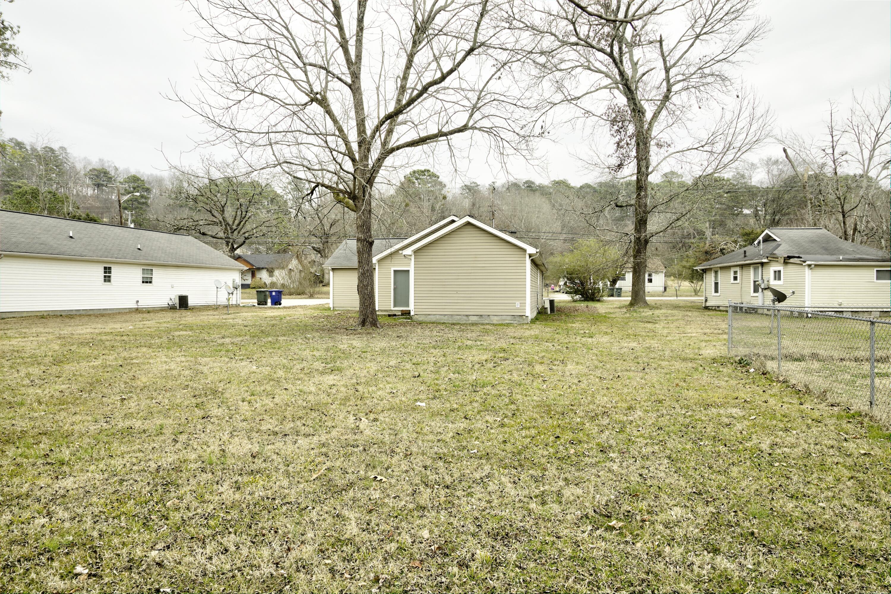 1421 Vance Road Chattanooga, TN 37421 - Photo 15 of 16 Far Back View