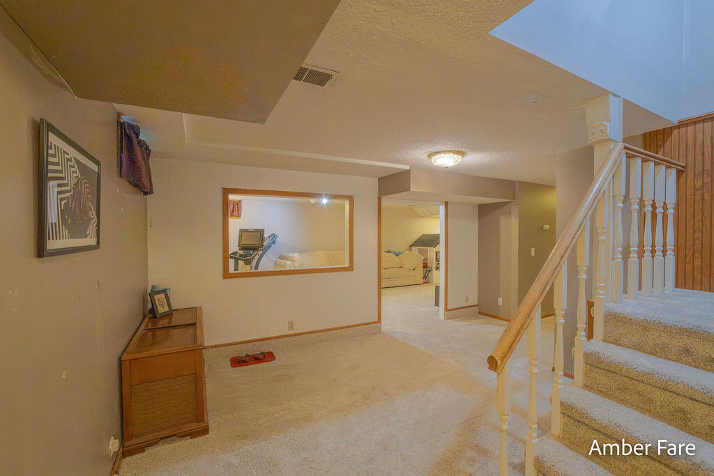 1508 Hendrick Road Muskegon, MI 49441 - Photo 25 of 42 3C6A8138-HDR