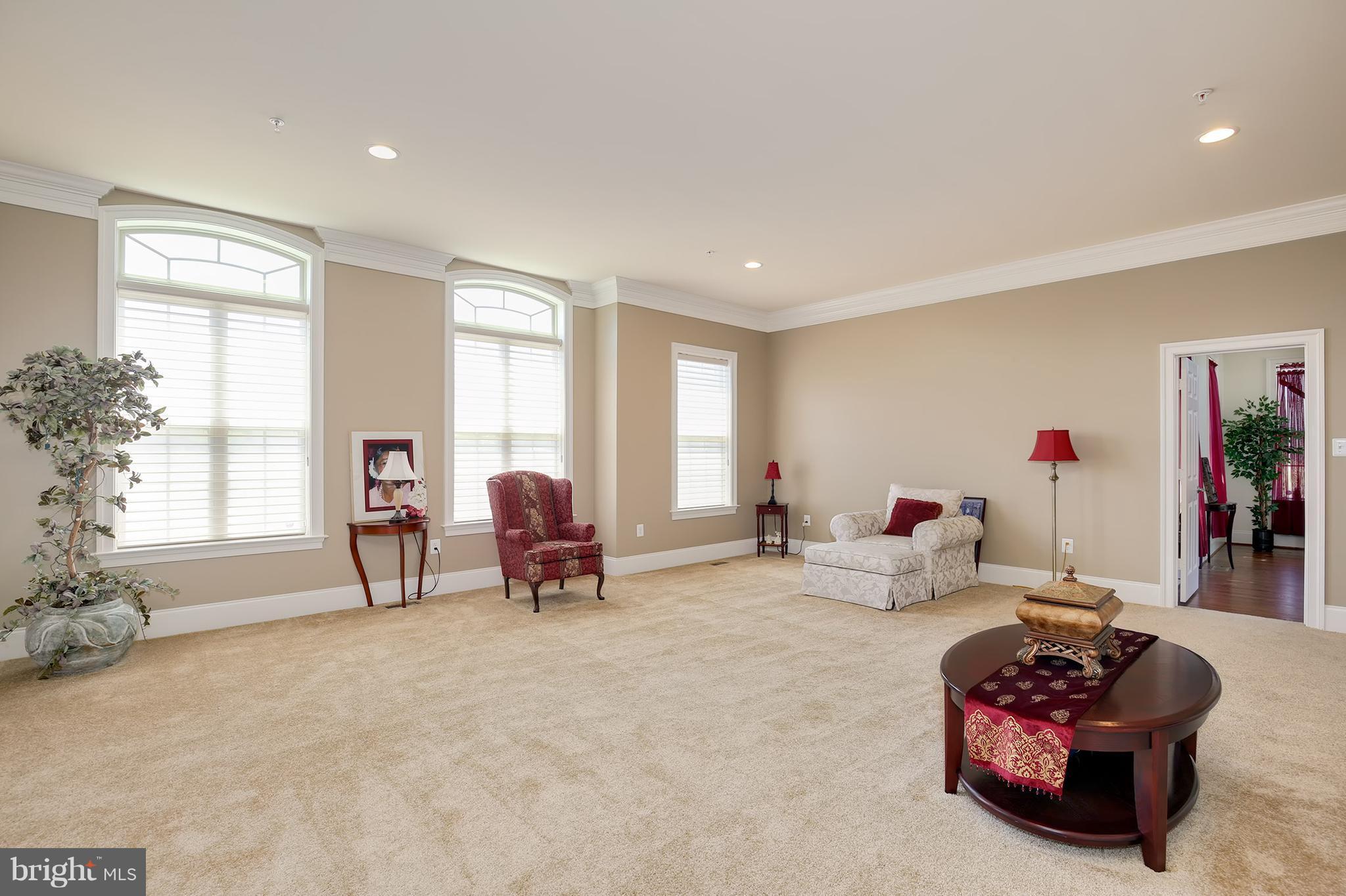 14400 Derby Ridge Road Bowie, MD 20721 - Photo 3 of 30 Living Room