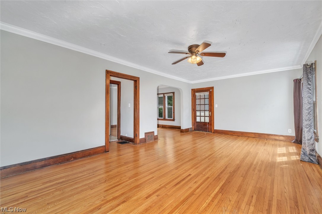 3507 Cummings Road Cleveland, OH 44118 - Photo 14 of 28