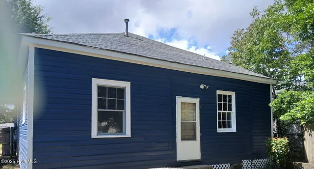 $1,350 | 1309 South 7th Street, Wilmington, NC 28401