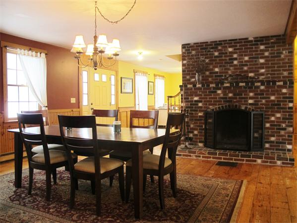 85 Millbury Road Oxford, MA 01540 - Photo 7 of 30