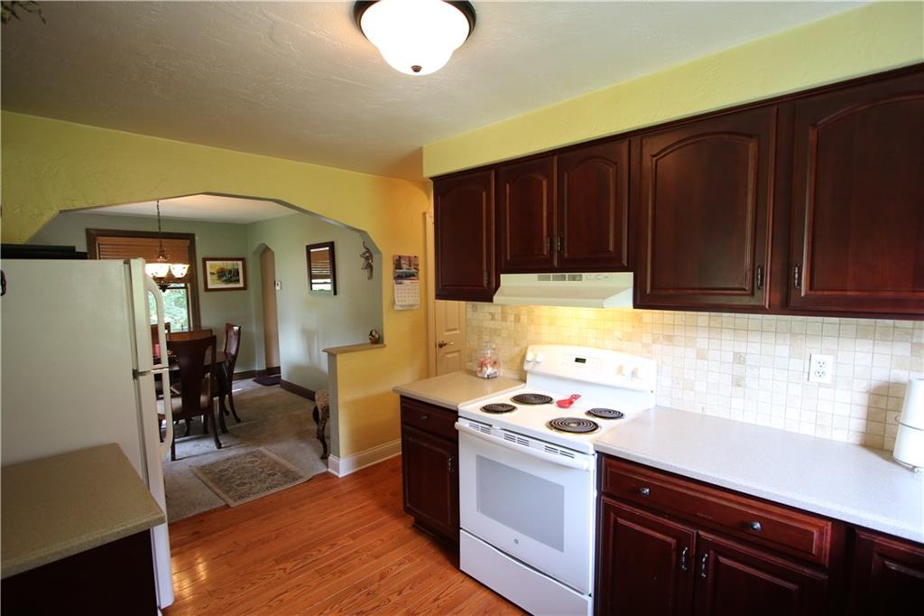 8 Momeyer Road Monongahela, PA 15063 - Photo 7 of 25 Unique Opening into Dining Room from Updated Kitchen