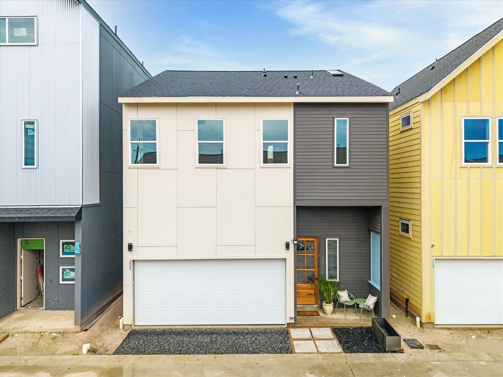 3909 Yale Heights Houston, TX 77018 - Photo 3 of 29