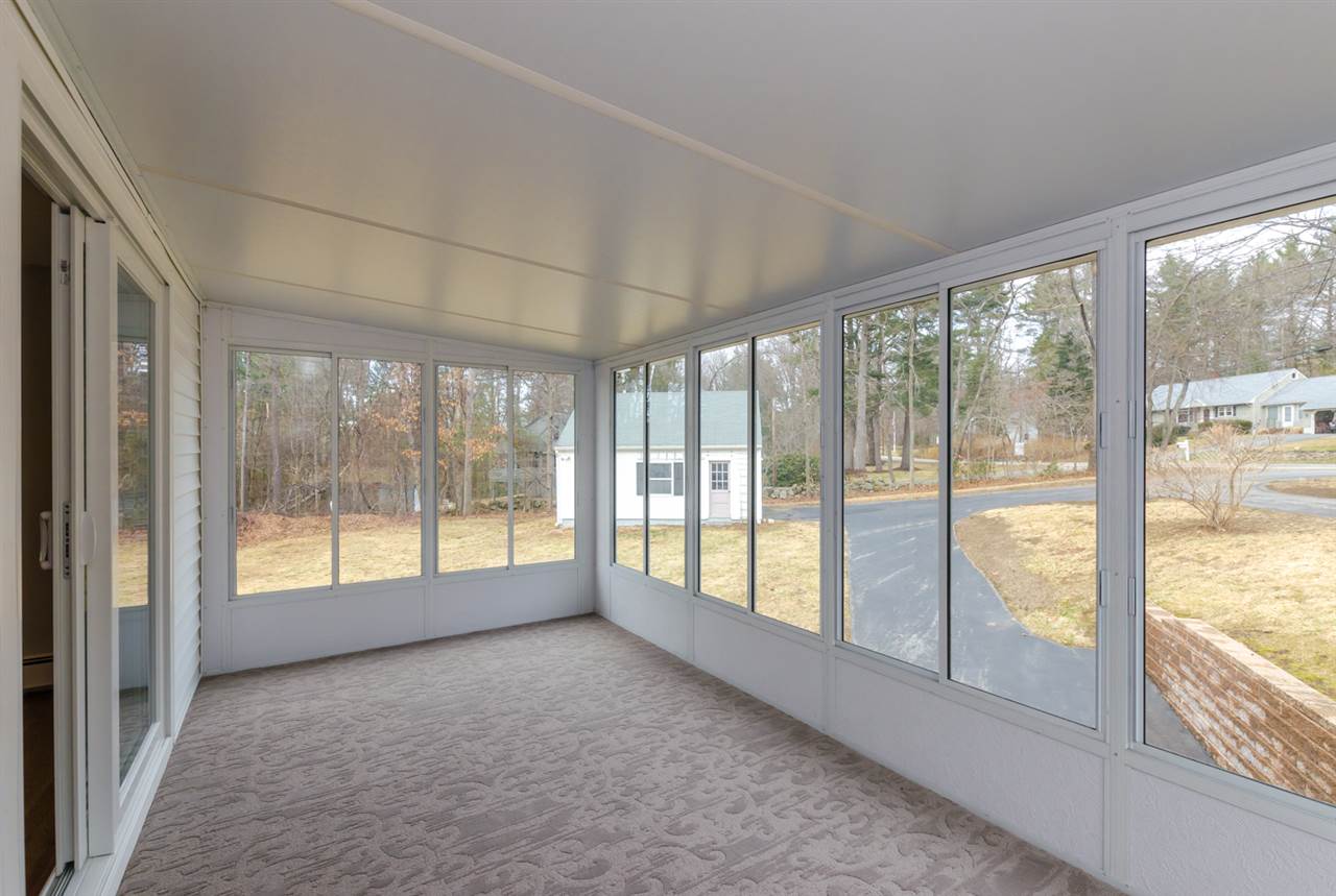 6 North Meadow Road Amherst, NH 03031 - Photo 21 of 34