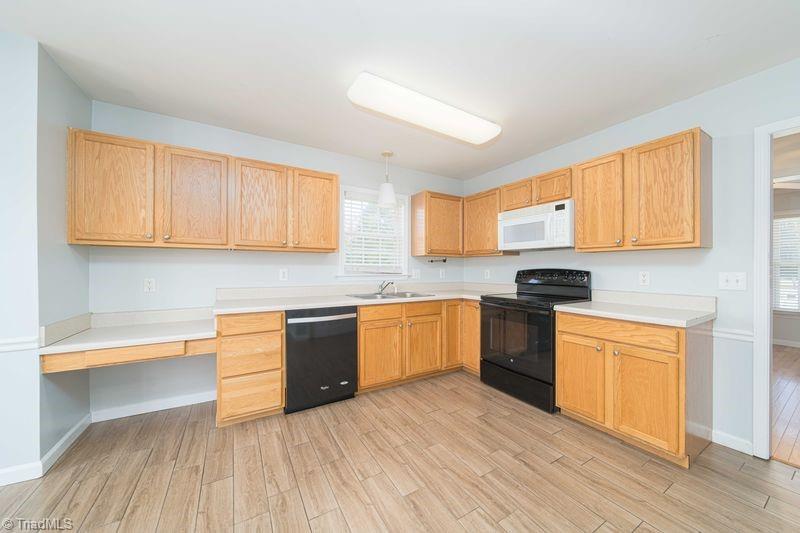 6936 Channel Forest Road Belews Creek, NC 27009 - Photo 6 of 28 Gallery Image 6
