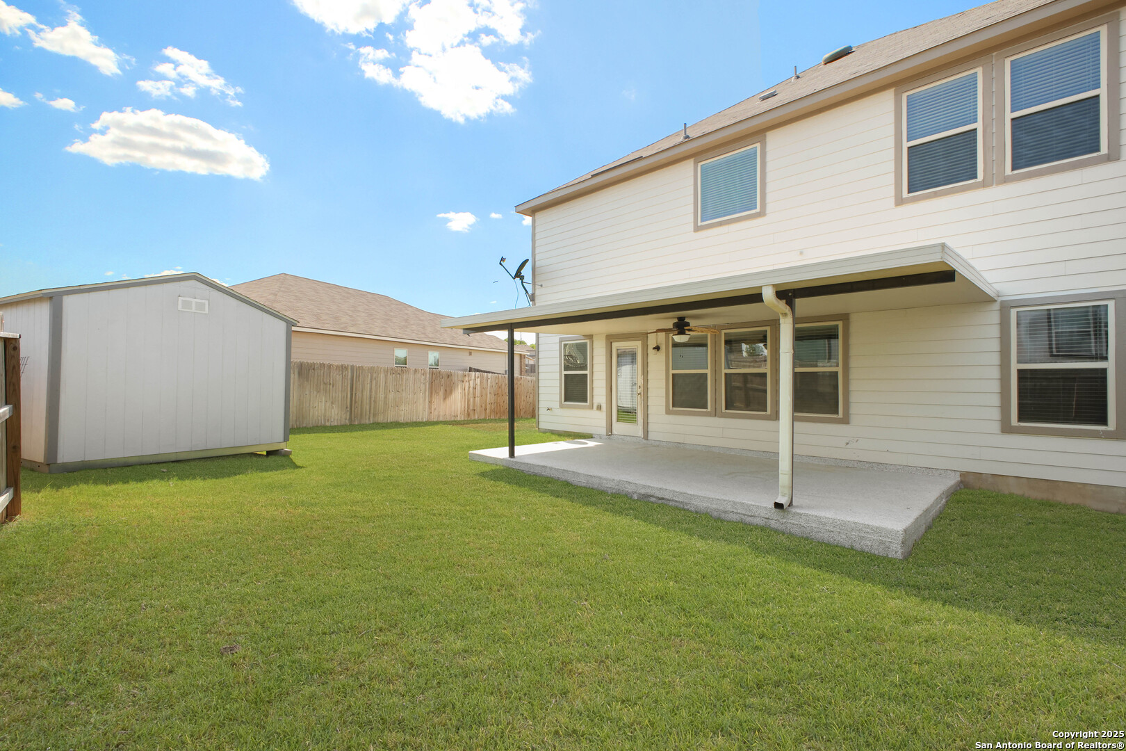 6908 Opus Lane Converse, TX 78109 - Photo 38 of 41 a house view with a garden space
