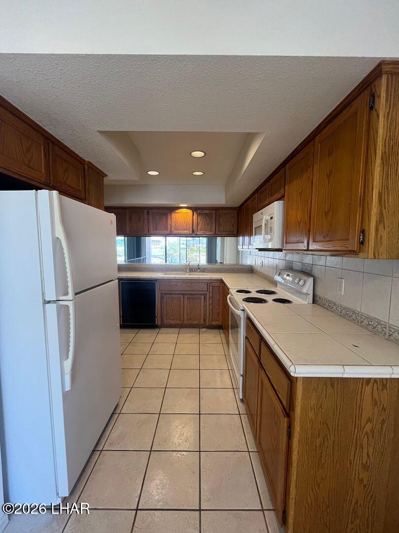 375 London Bridge Road, Unit 4 Lake Havasu City, AZ 86403 - Photo 10 of 25