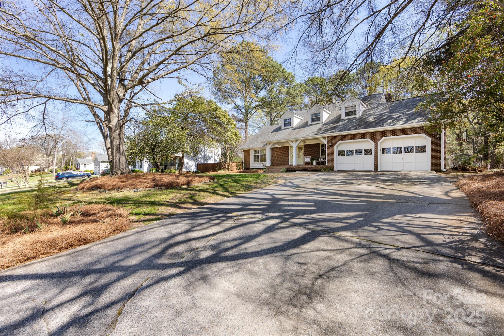 5013 Cedar Forest Drive Charlotte, NC 28226 - Photo 2 of 46 a house view with a outdoor space