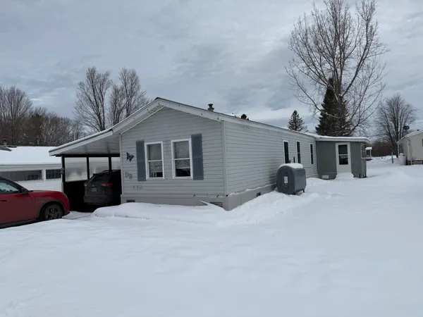 $79,900 | 2477 Vt Route 5 Road, Unit D9, Derby, VT 05829