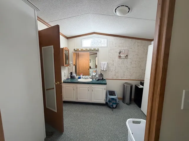 $79,900 | 2477 Vt Route 5 Road, Unit D9, Derby, VT 05829