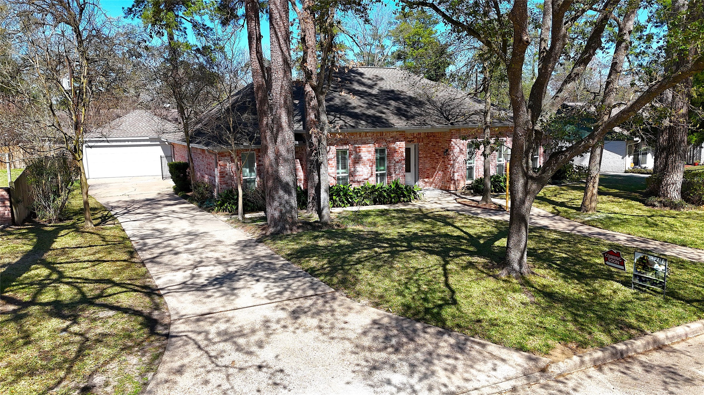1207 Whitestone Lane Houston, TX 77073 - Photo 2 of 36