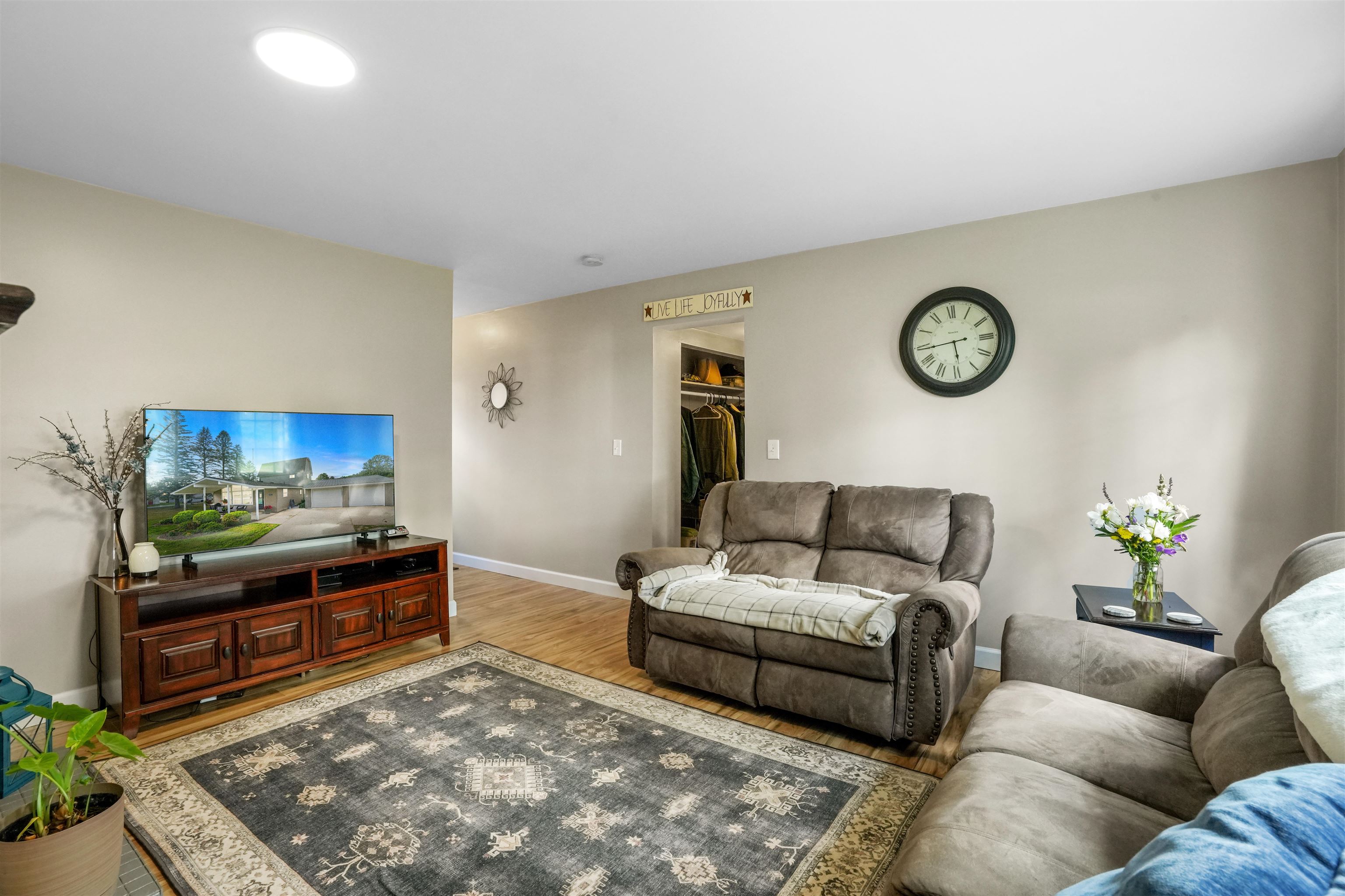 5433 East 32 Road Cadillac, MI 49601 - Photo 34 of 46 1901848-33.JPG