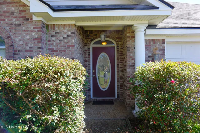 $244,900 | 204 Holmar Drive, Brandon, MS 39047