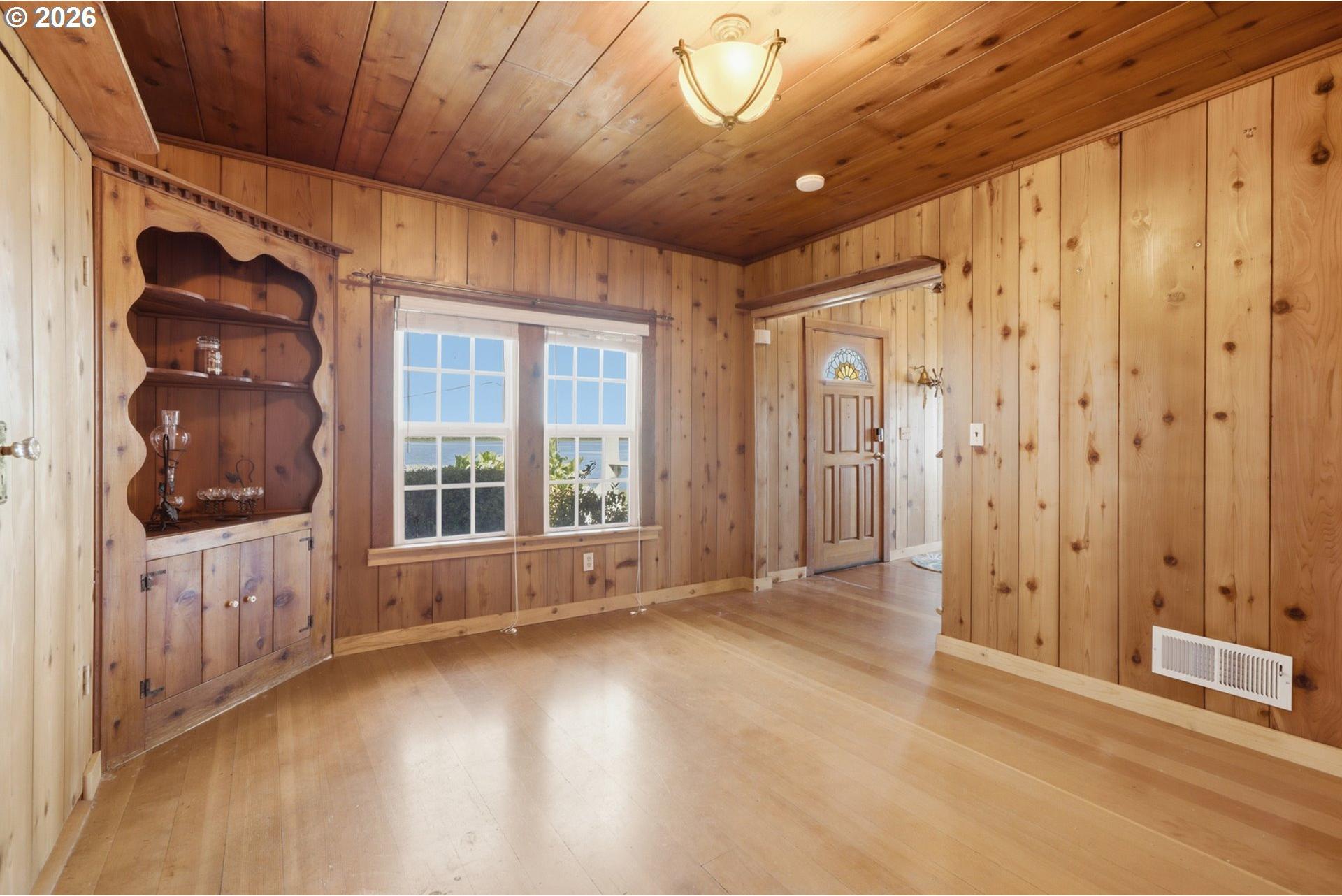 6860 Bayocean Road Northwest Tillamook, OR 97141 - Photo 14 of 46 Gallery Image 14