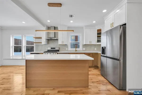 $999,000 | 309 Ottawa Avenue, Hasbrouck Heights, NJ 07604