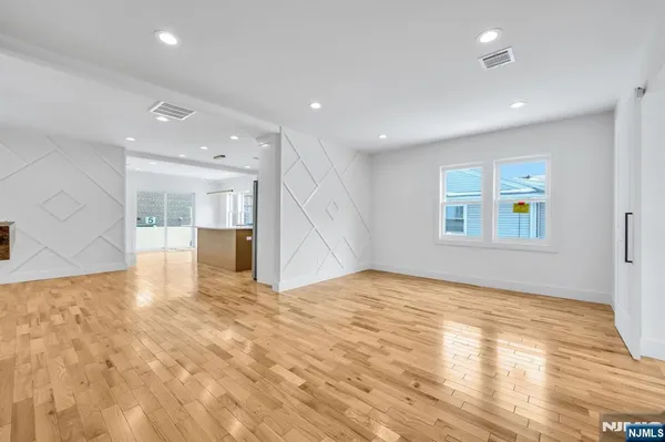 $999,000 | 309 Ottawa Avenue, Hasbrouck Heights, NJ 07604