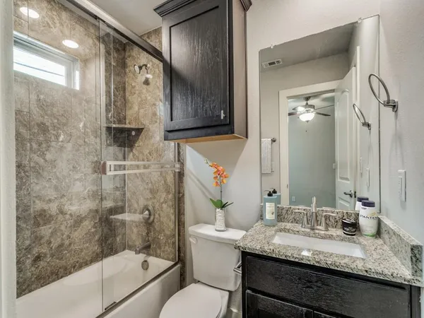 $3,248 | 4323 Dickason Avenue, Unit 29, Dallas, TX 75219