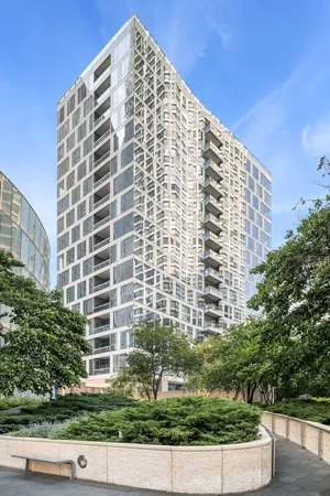 $1,775,000 | 403 North Wabash Avenue, Unit 8A, Chicago, IL 60611