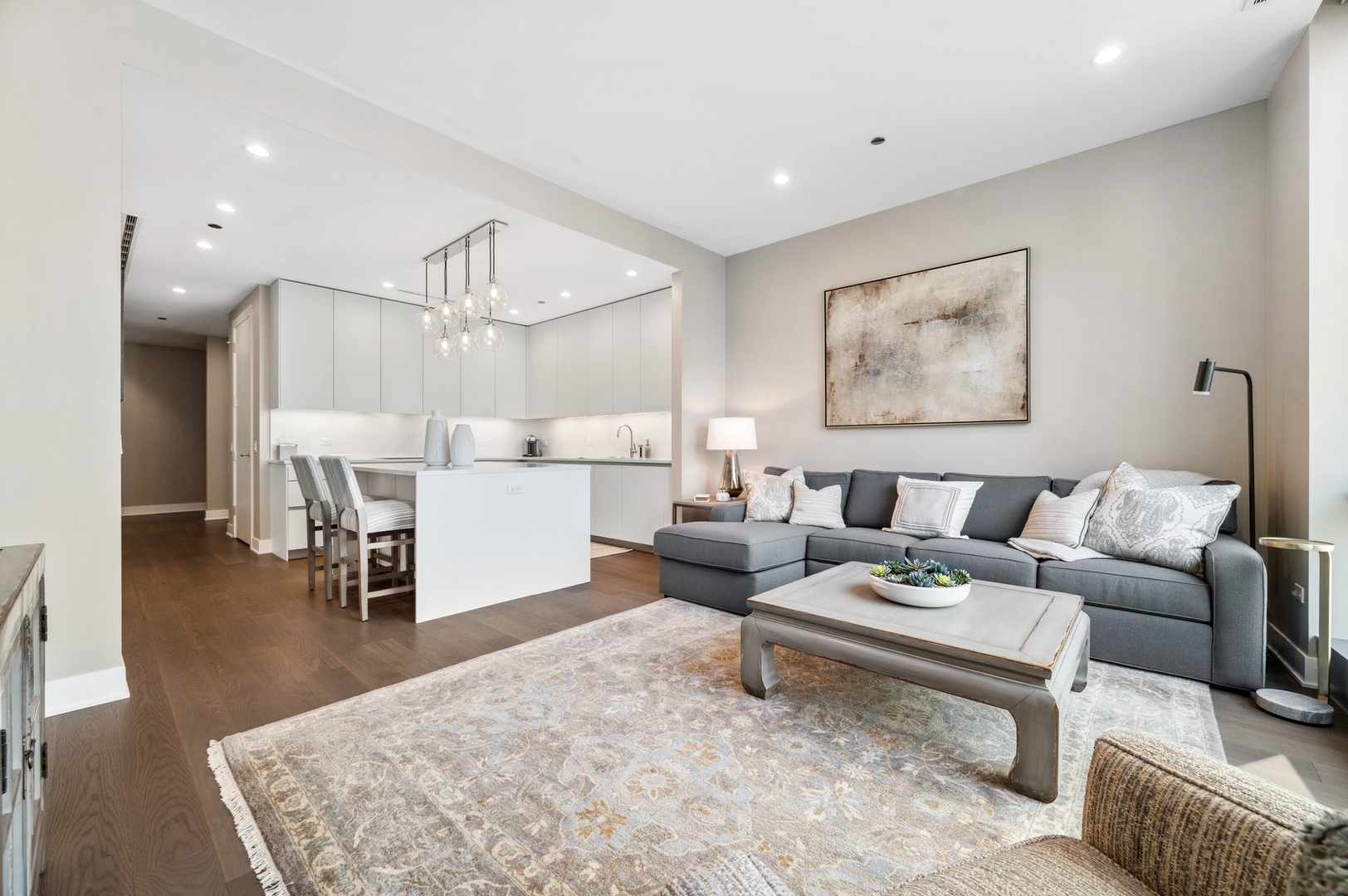 403 North Wabash Avenue, Unit 8A Chicago, IL 60611 - Photo 7 of 32