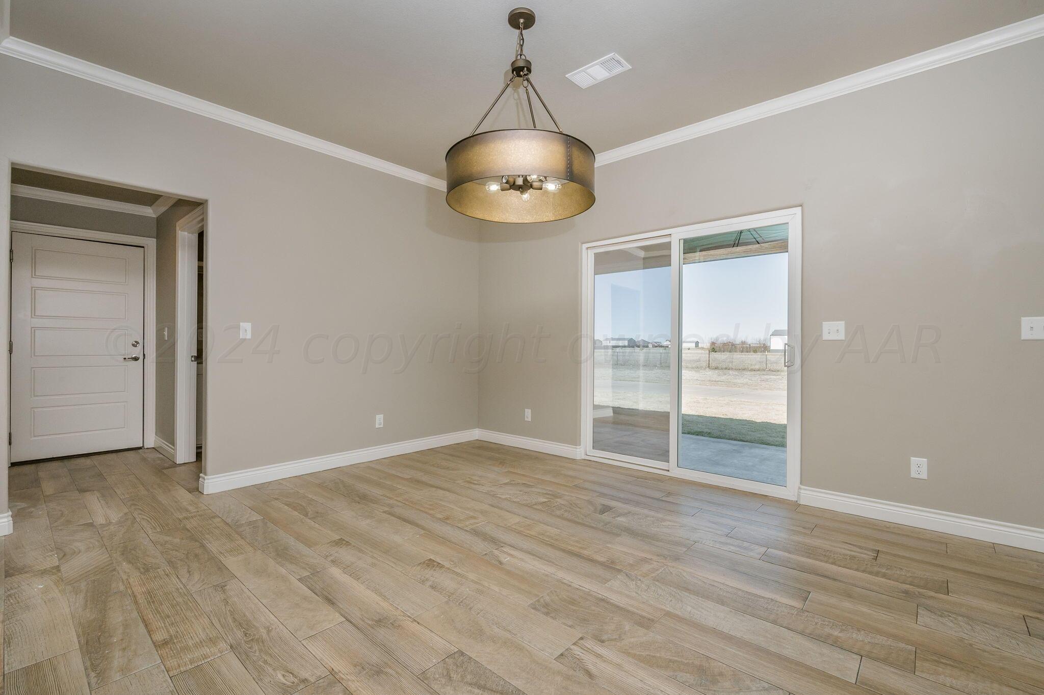 5350 South Blessen Road Amarillo, TX 79119 - Photo 10 of 29 Dining Area