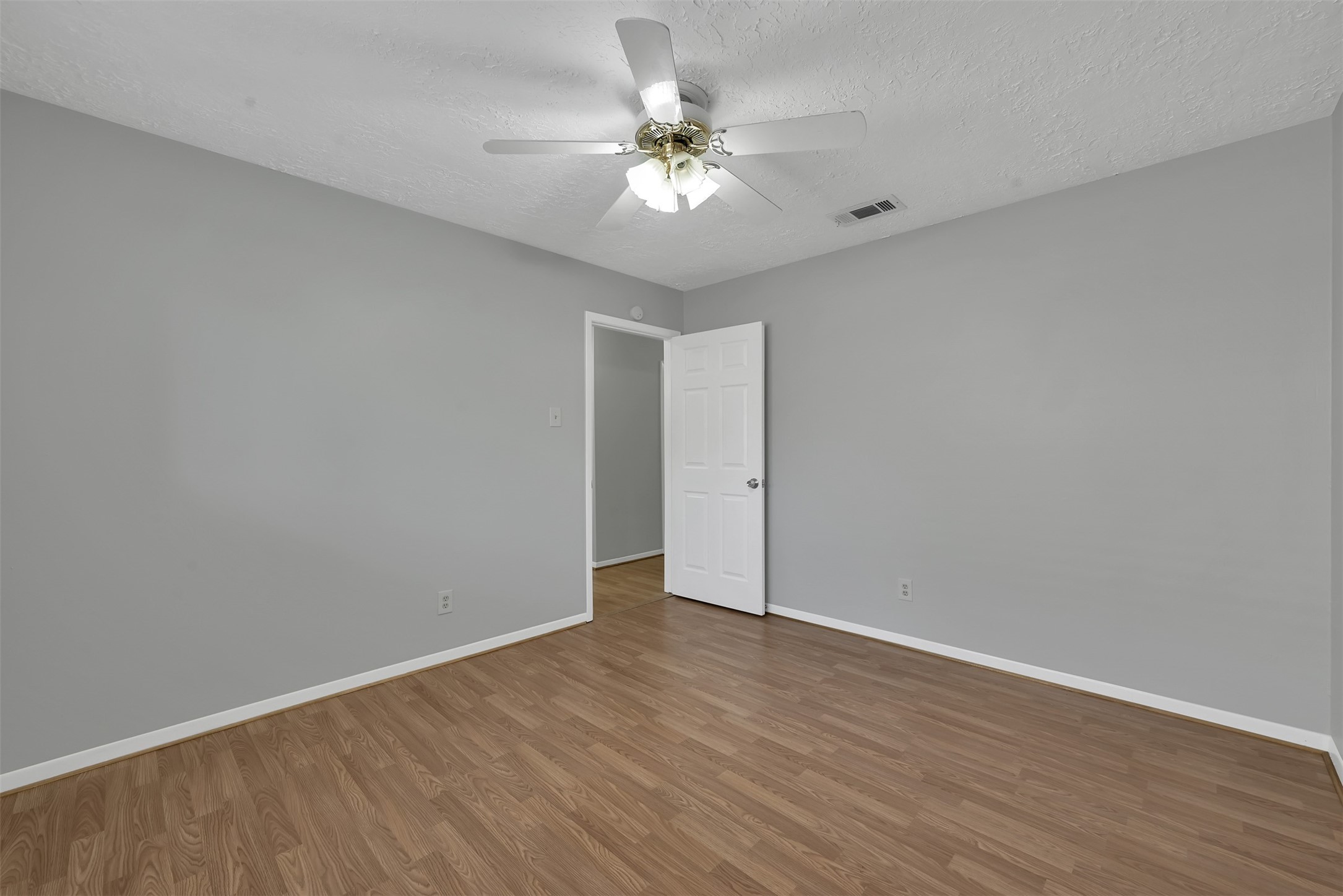 27121 Wells Lane Oak Ridge North, TX 77385 - Photo 20 of 24