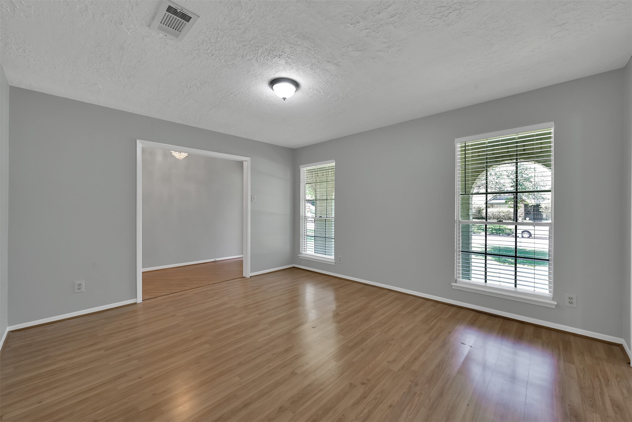 27121 Wells Lane Oak Ridge North, TX 77385 - Photo 3 of 24