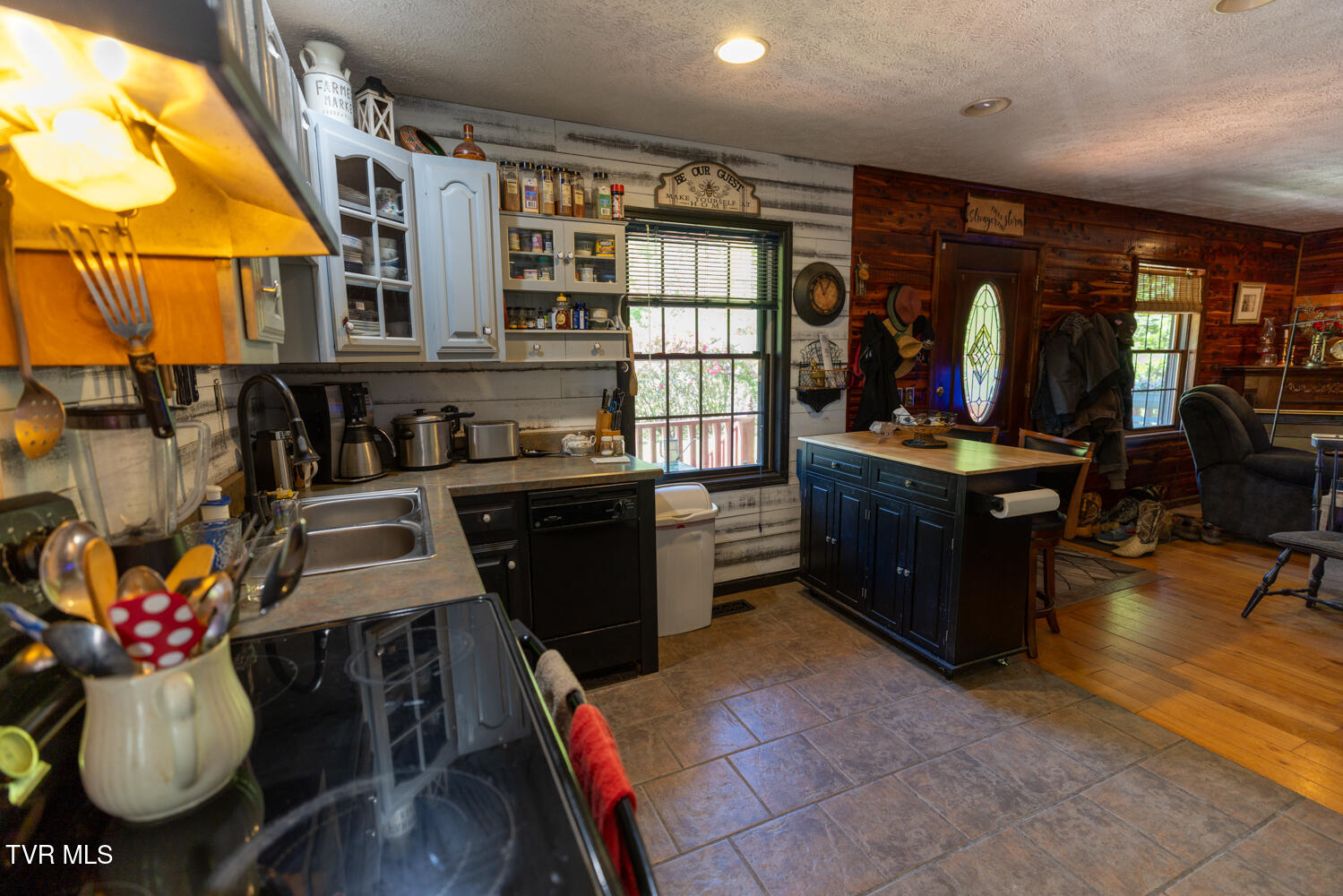 3421 Hoot Owl Road Grundy, VA 24614 - Photo 11 of 52 3421 Hoot Owl Rd.12