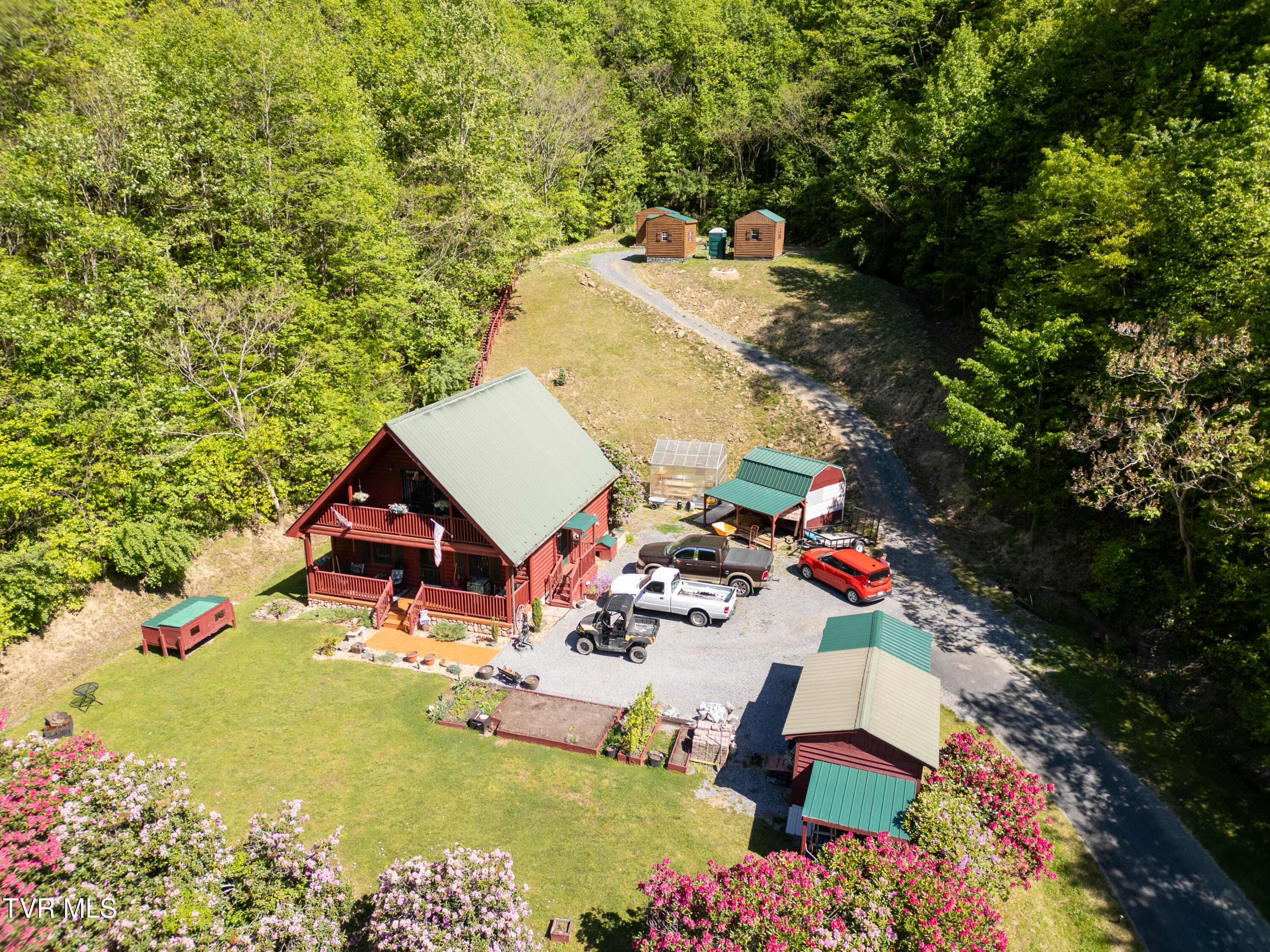3421 Hoot Owl Road Grundy, VA 24614 - Photo 3 of 52 Hoot Owl Rd Drone-1