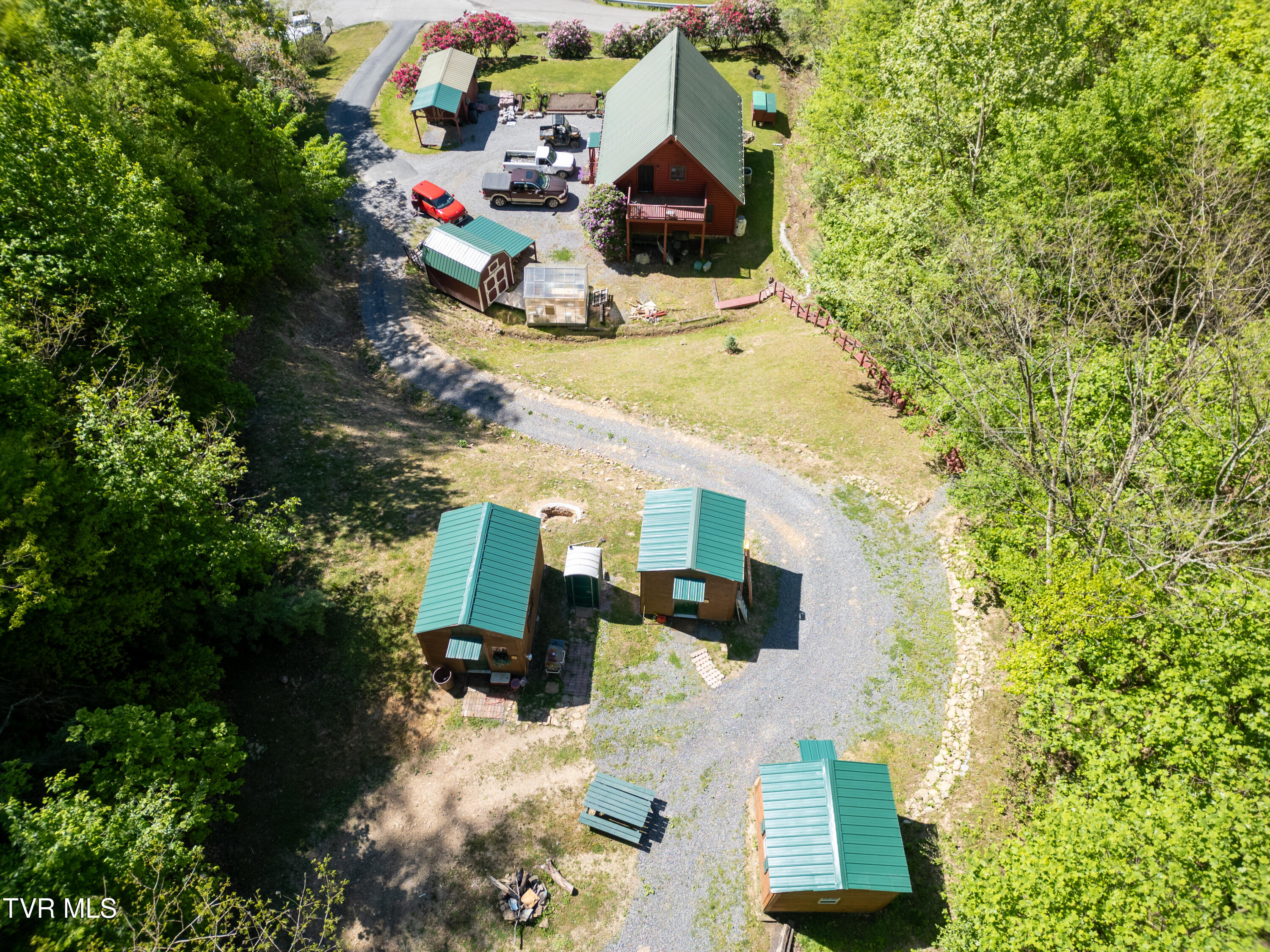 3421 Hoot Owl Road Grundy, VA 24614 - Photo 43 of 52 Hoot Owl Rd Drone-7