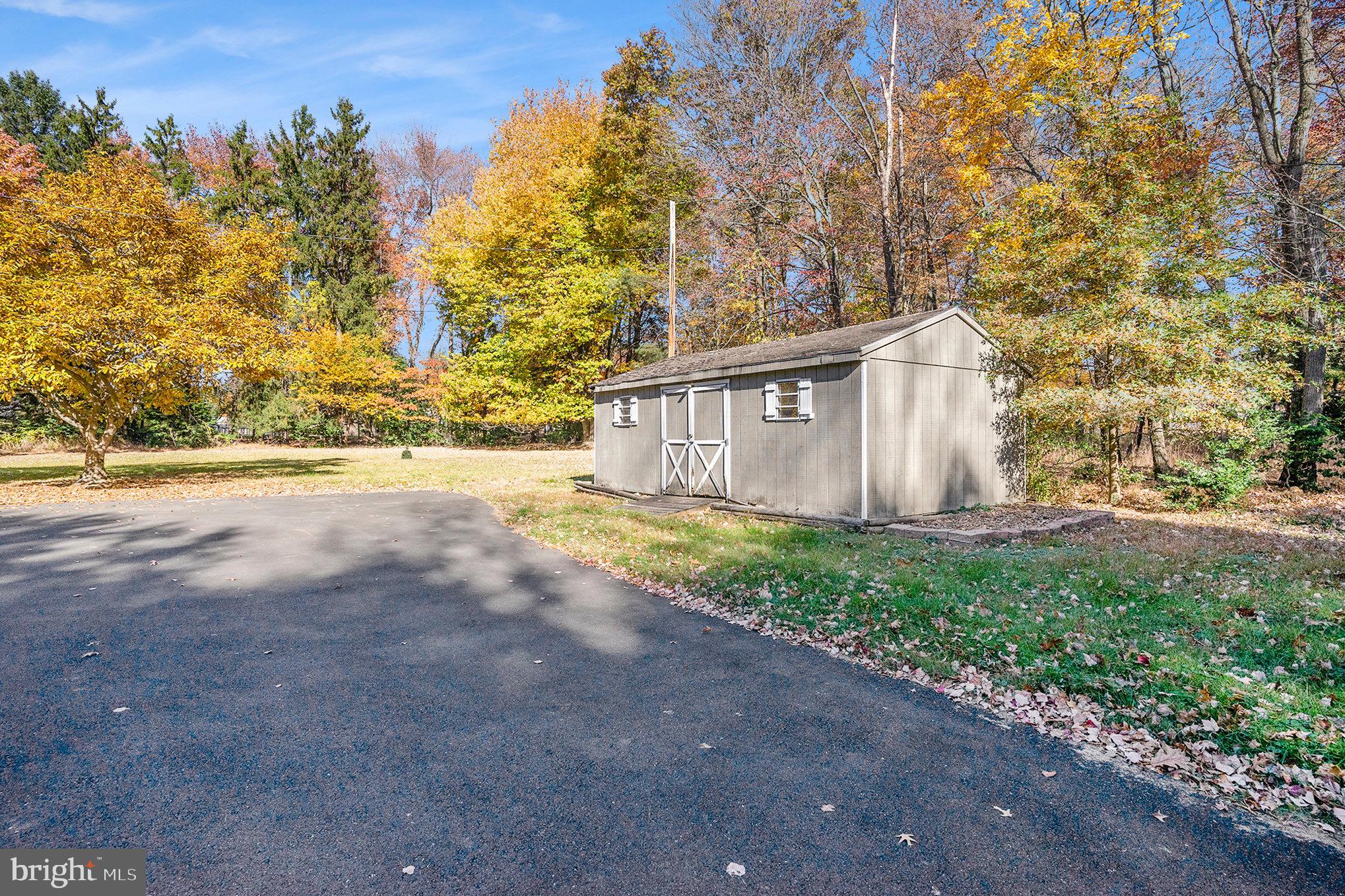 1210 Dickerson Road North Wales, PA 19454 - Photo 35 of 44 Shed