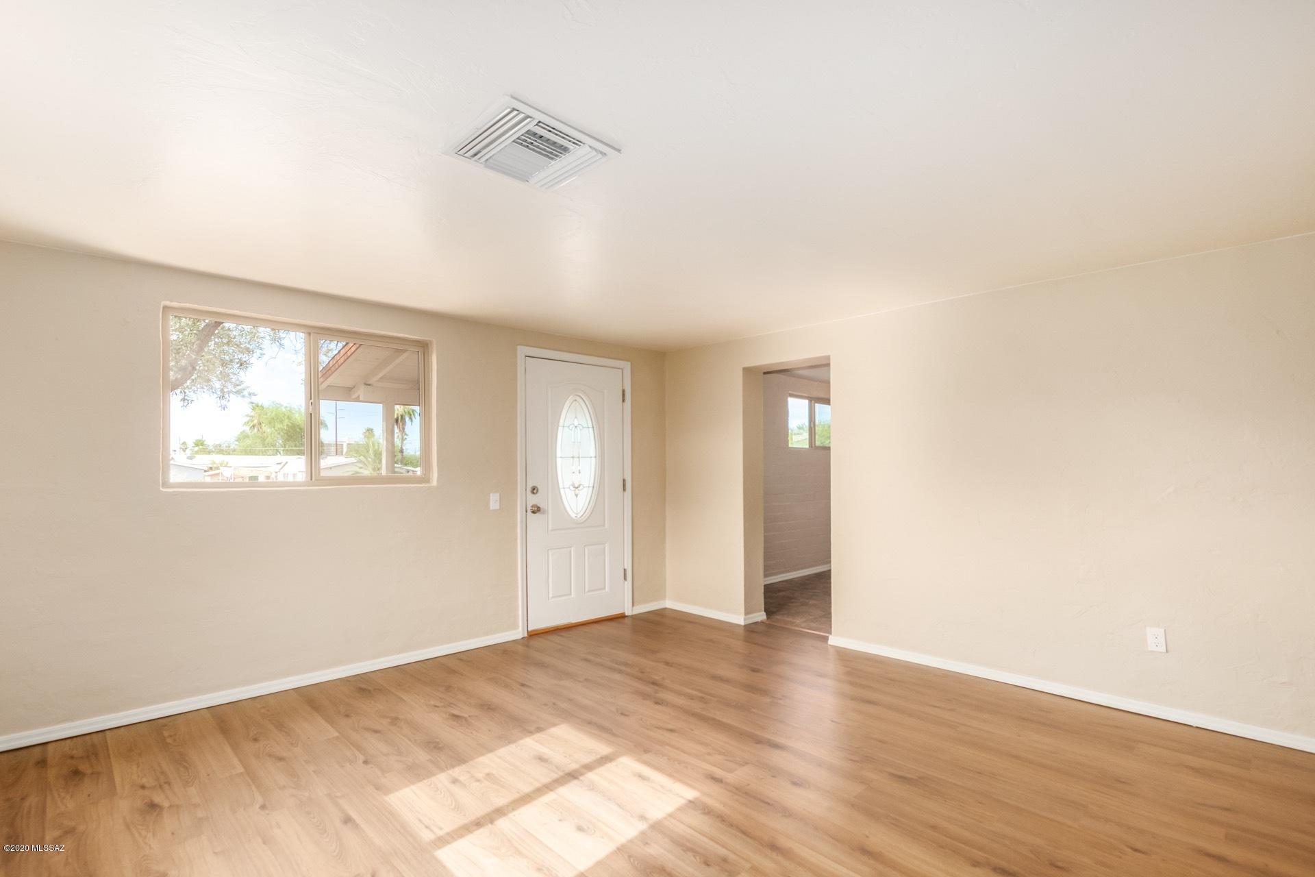 232 West Rillito Street Tucson, AZ 85705 - Photo 5 of 26