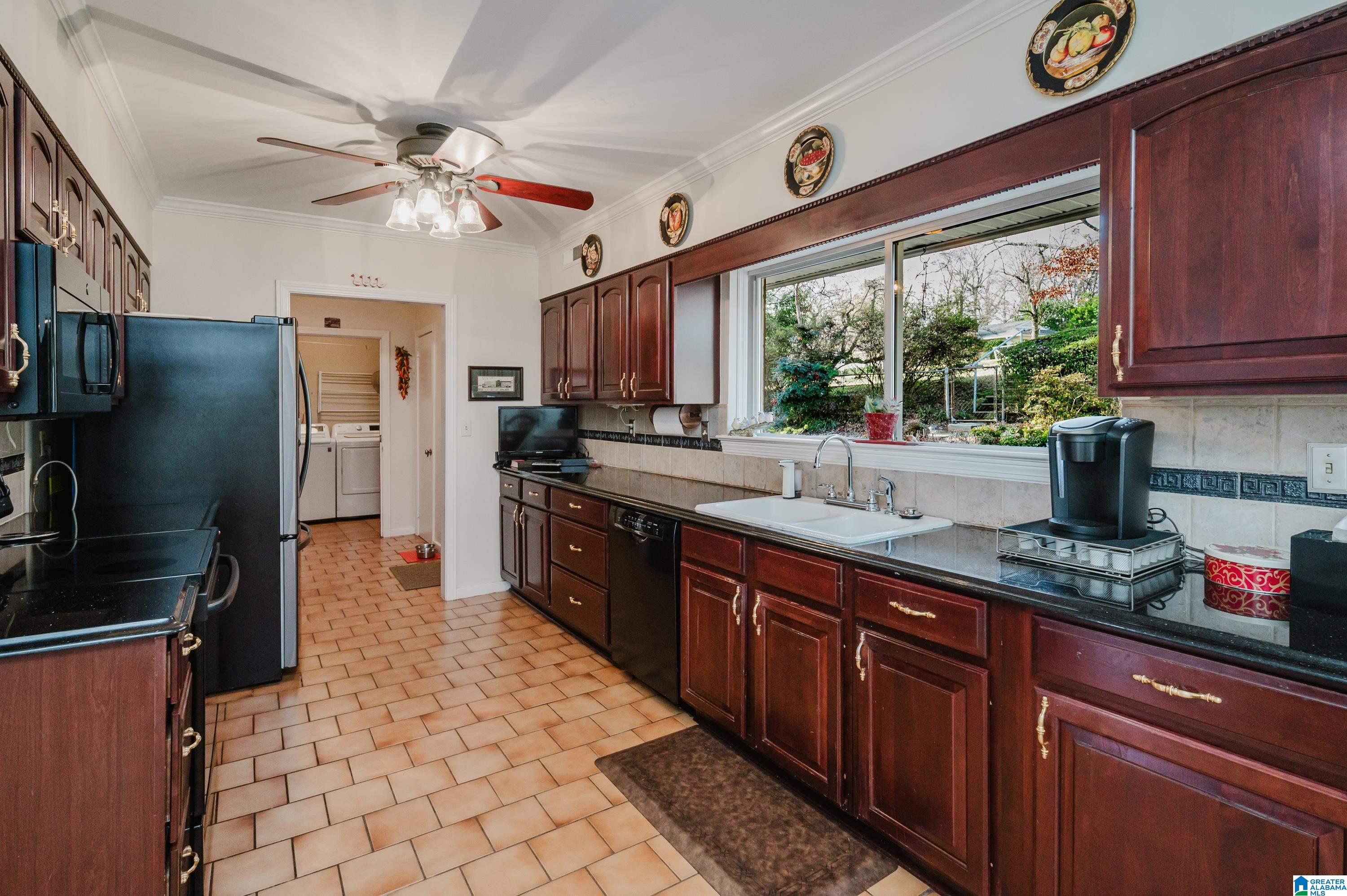 2710 Shades Crest Road Birmingham, AL 35209 - Photo 21 of 60