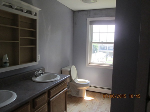 19 County Street Worcester, MA 01604 - Photo 6 of 11 Gallery Image 6