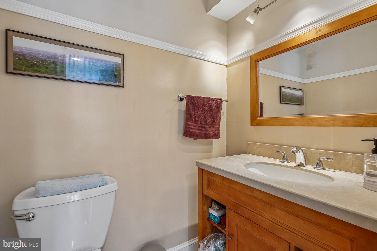 1812 Brisbane Street Silver Spring, MD 20902 - Photo 24 of 33 Bath