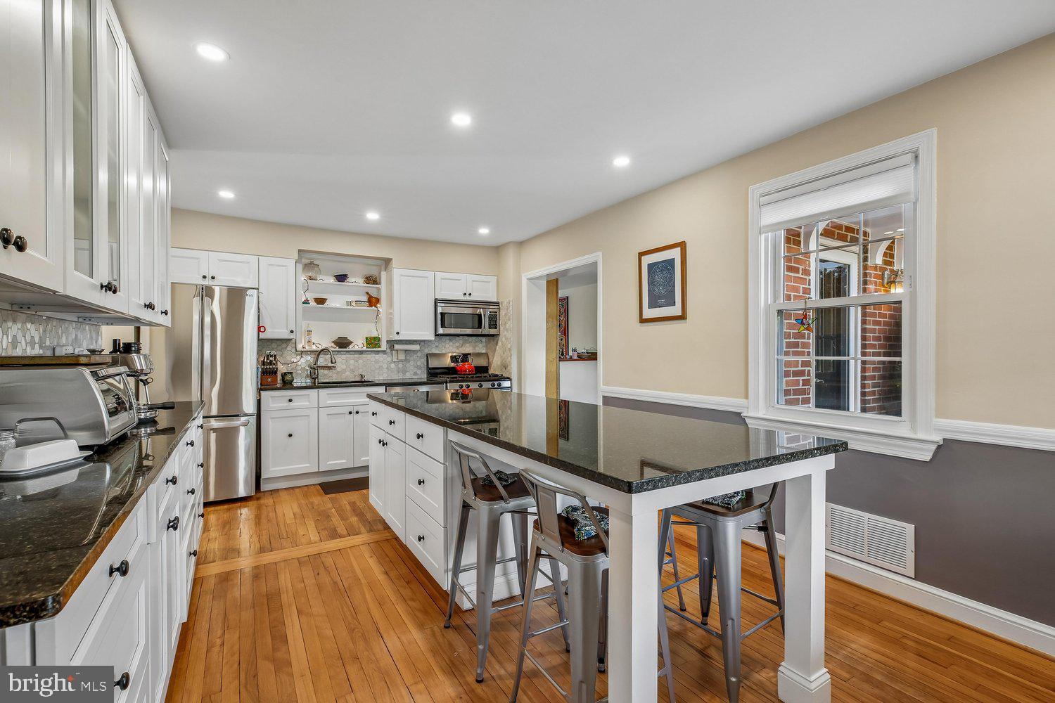 1812 Brisbane Street Silver Spring, MD 20902 - Photo 9 of 33 Kitchen