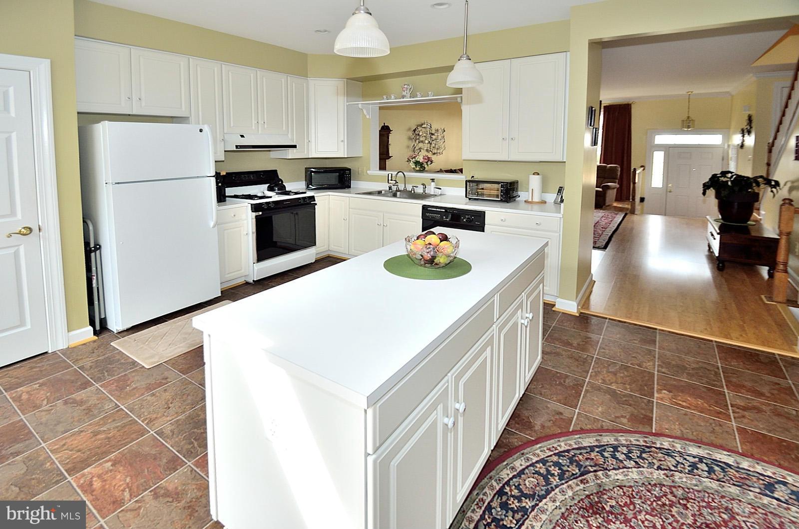 3617 Ransom Place Alexandria, VA 22306 - Photo 12 of 26 Kitchen
